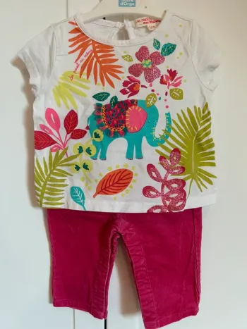 Teeshirt et pantalon