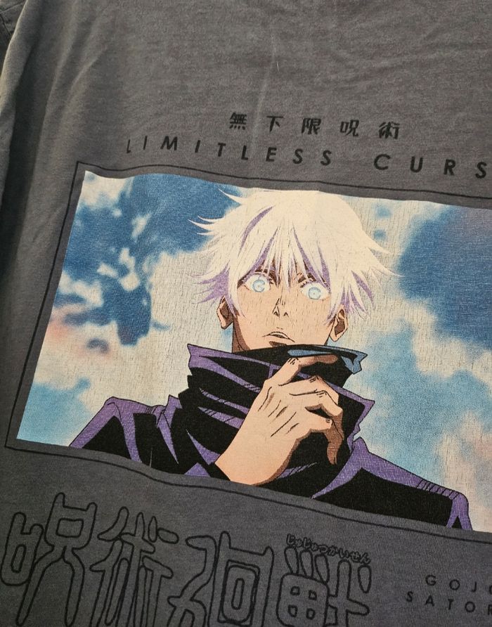 T-shirt Satoru Gojo - photo numéro 6