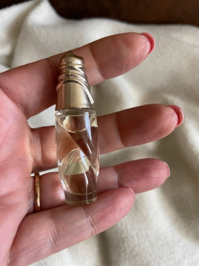 Miniature parfum escada acte 2 - photo numéro 2