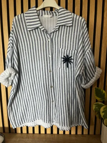 Chemise à rayures  bleu marine et blanche 100% coton