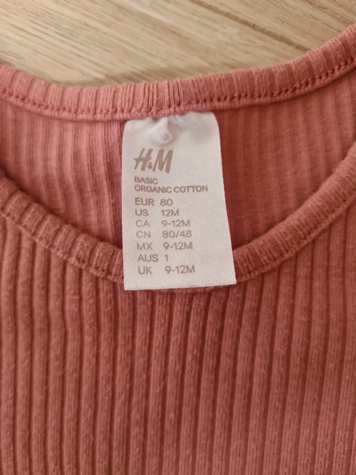 Robe manche longue H&M 9-12 mois - photo numéro 2