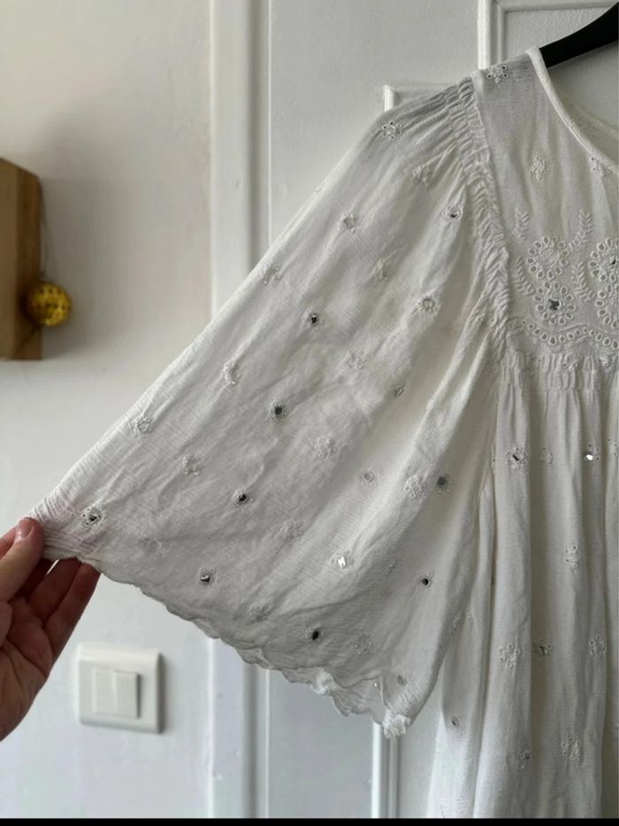Robe courte oversize manches courtes avec broderies blanc taille M Mango - photo numéro 3