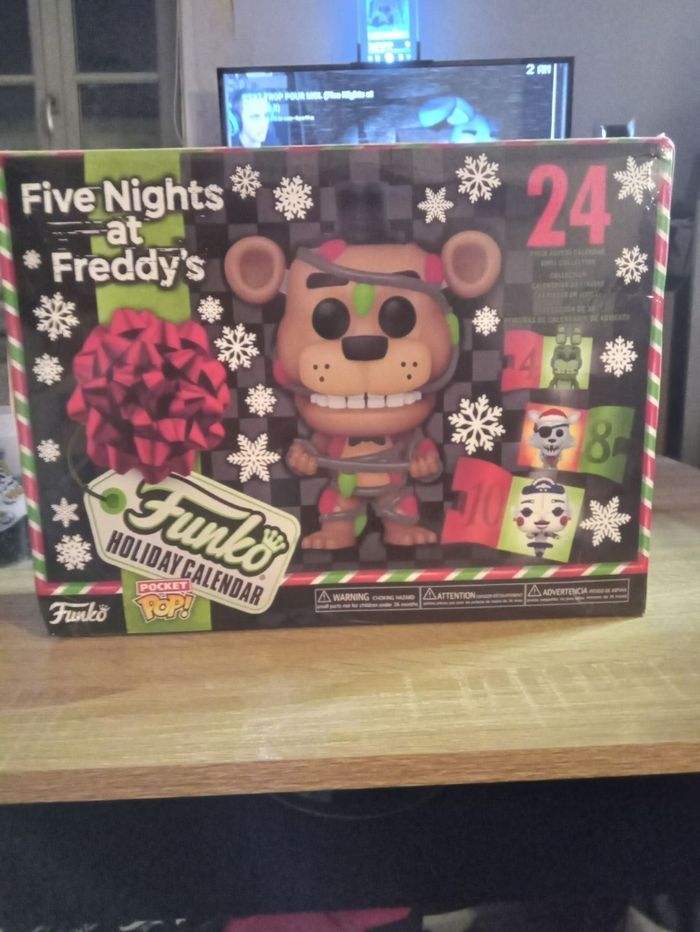 Calendrier five nights at Freddy's - photo numéro 1