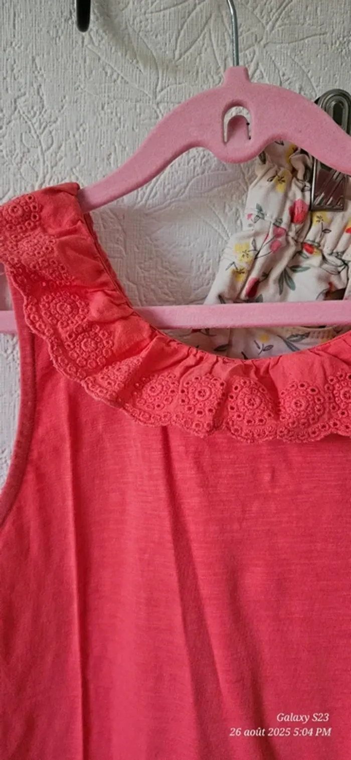 Short fleuri + débardeur encolure broderie anglaise 10/12A - photo numéro 2