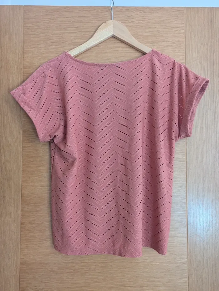 Tshirt marron - photo numéro 2