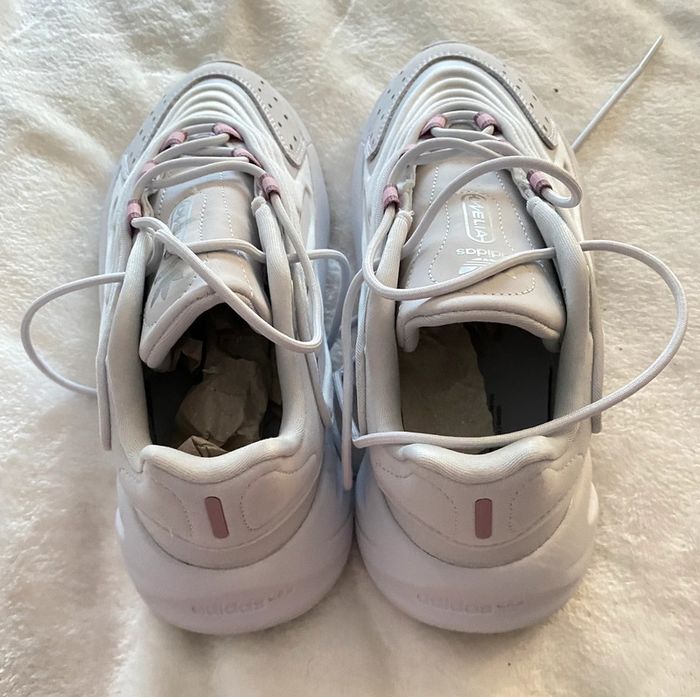 Baskets Adidas Grise Ozelia W Pointure 37 - photo numéro 5