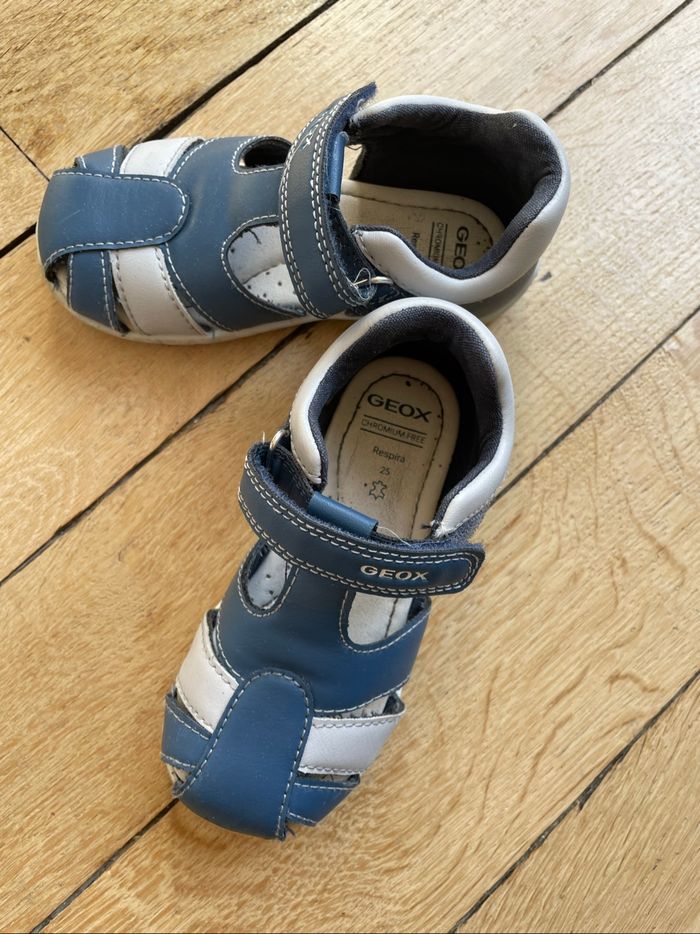 Sandales GEOX, pointure 25