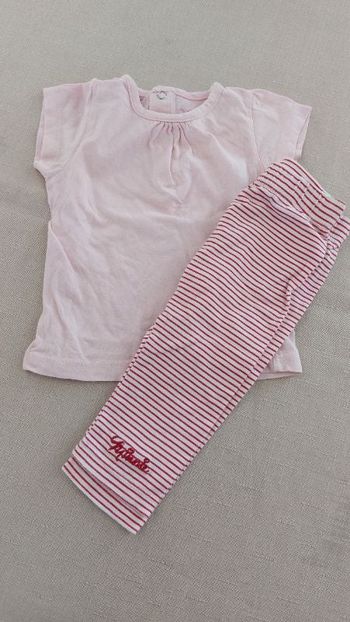 Tee-shirt et leggings