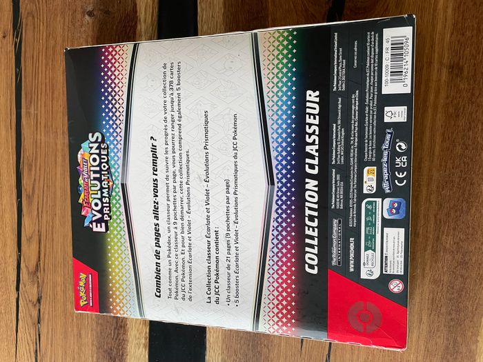 Coffret Classeur Pokémon - Evolutions Prismatiques EV8.5 (Neuf/Scellé) 8.5 - photo numéro 2