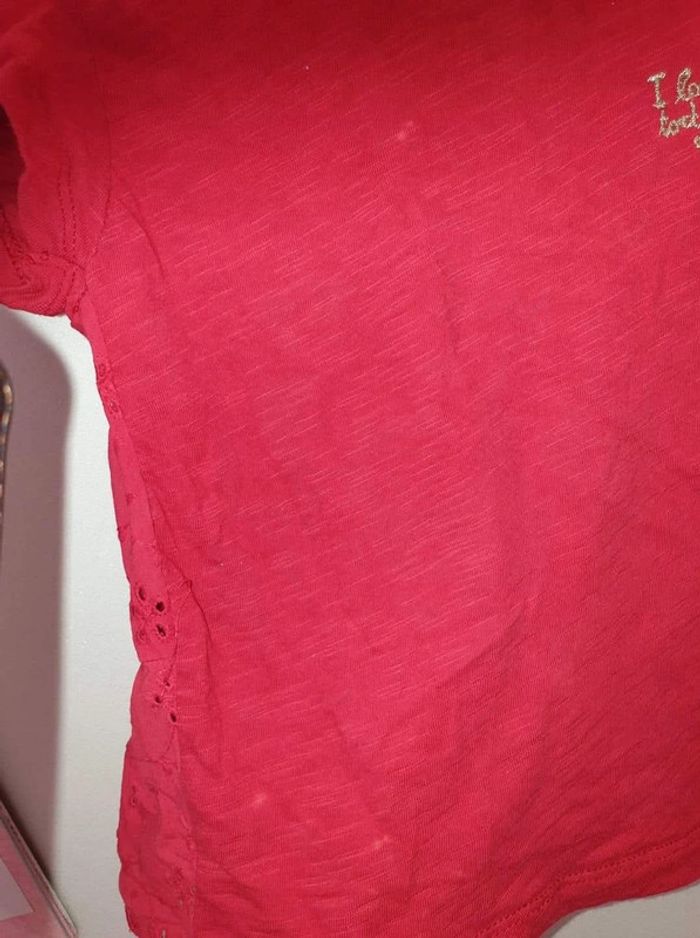 Tee shirt rouge - photo numéro 3
