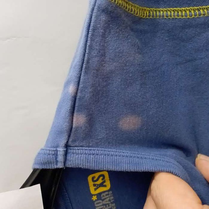 pull taché bleu  taille XS - photo numéro 4