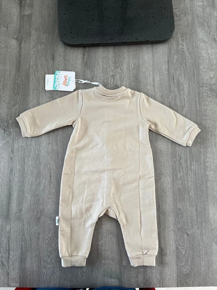 Pyjama hiver Disney baby 3 mois neuf - photo numéro 5