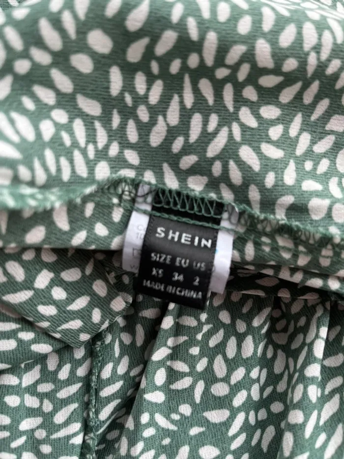 Robe SHEIN verte taille XS - photo numéro 3