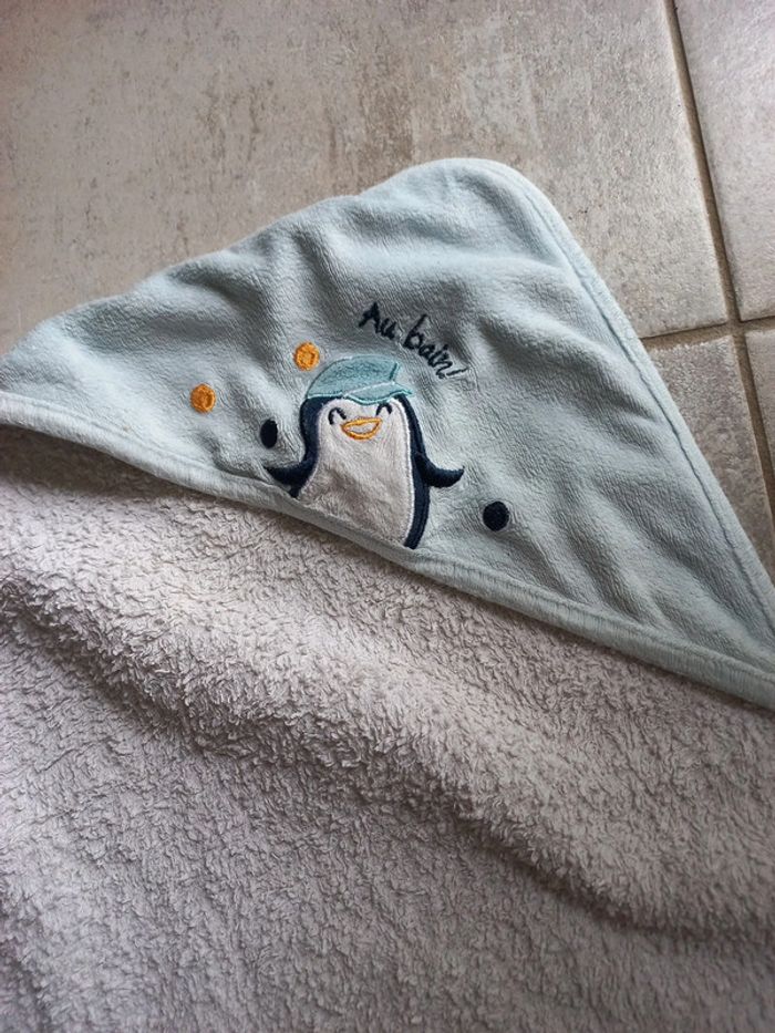 Cape de bain pingouin Mes petits cailloux