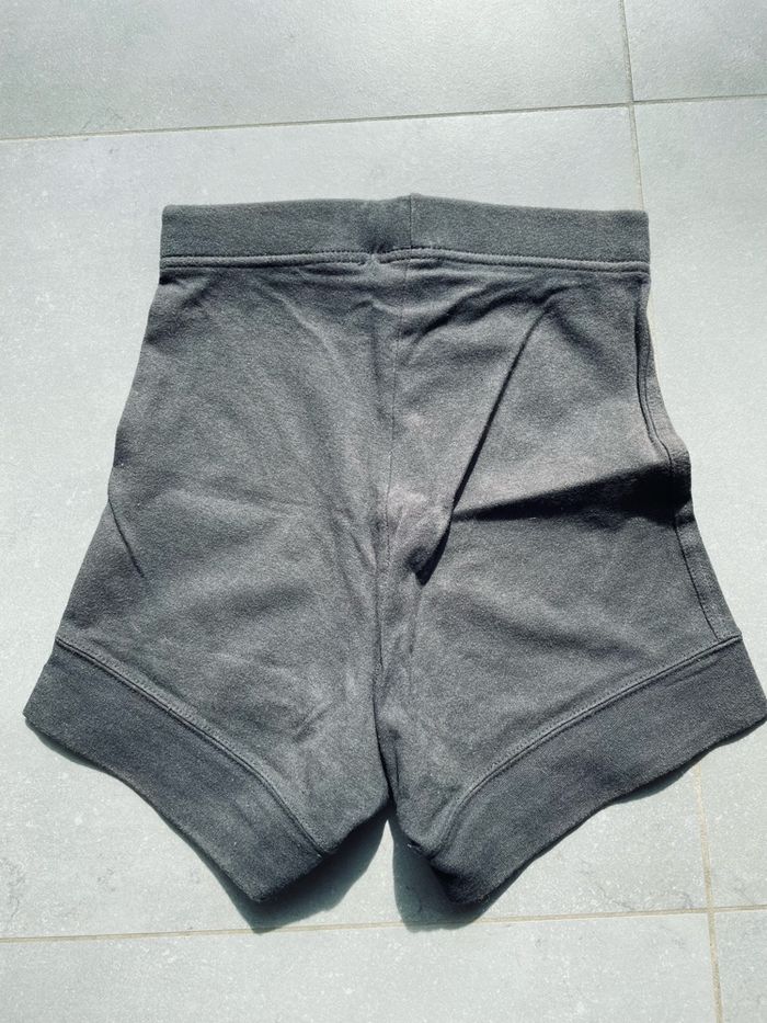 Short de sport femme Nike - photo numéro 2