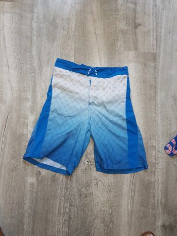 Short de bain maillot traille 9 / 10 ans