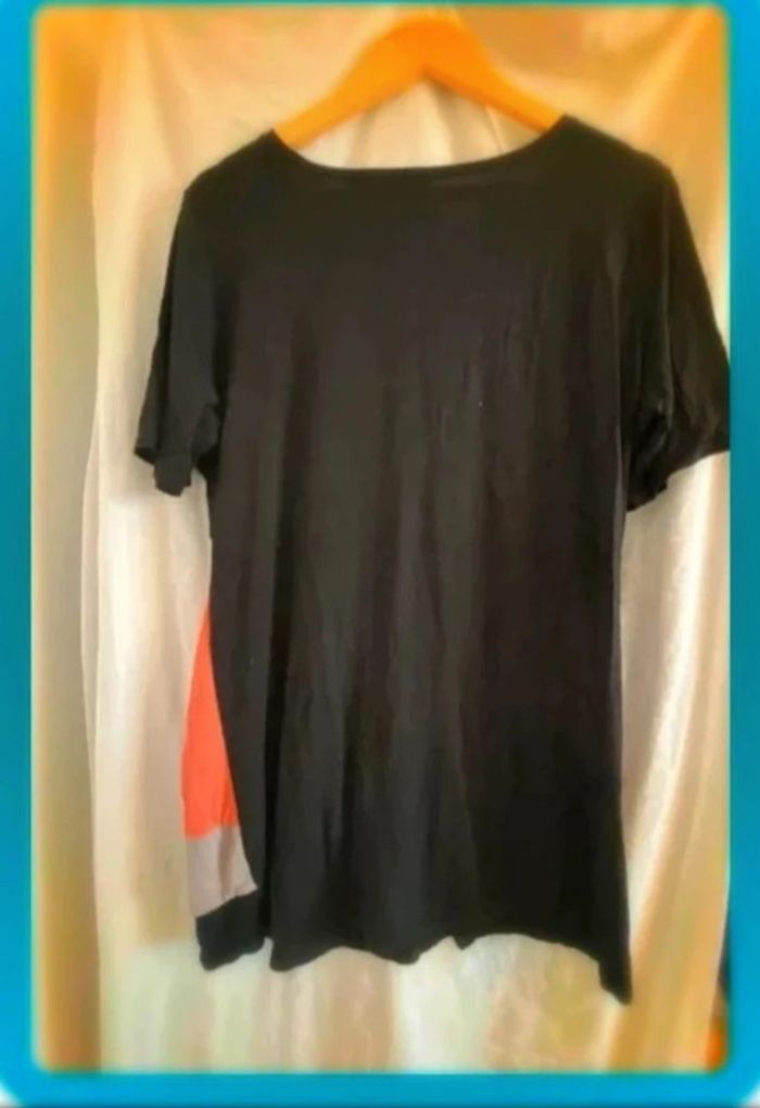 Tee-shirt - photo numéro 2