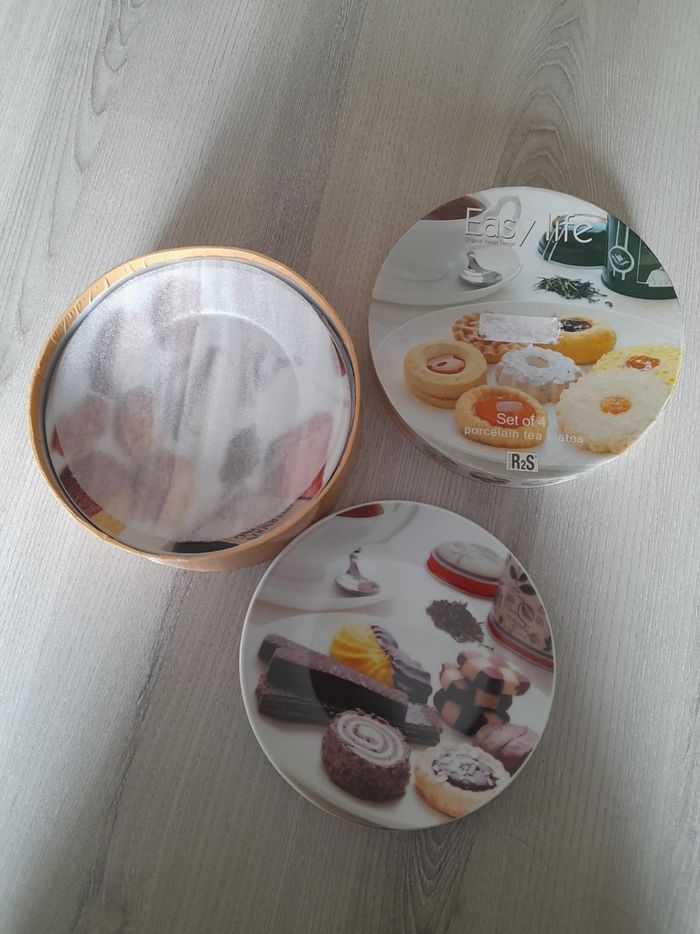 Lot de 4 assiettes pour desserts en porcelaine "Easy Life" - photo numéro 2