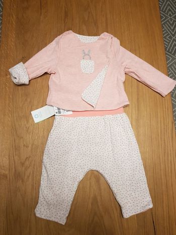 Ensemble réversible Obaïbi 9 mois neuf avec étiquette