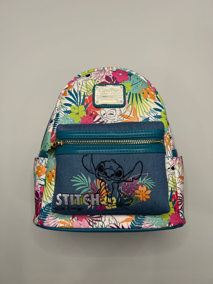 Sac à dos Loungefly Lilo & Stitch Disney Disneyland Lilo Jumba Nani Gantu Pleakley - photo numéro 4