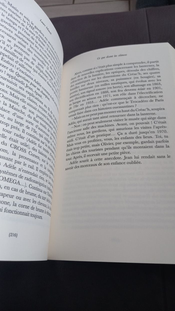 Livre de Laure Manel "Ce que disent les silences" - photo numéro 2