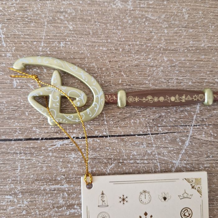 Clé Disney Store - photo numéro 3