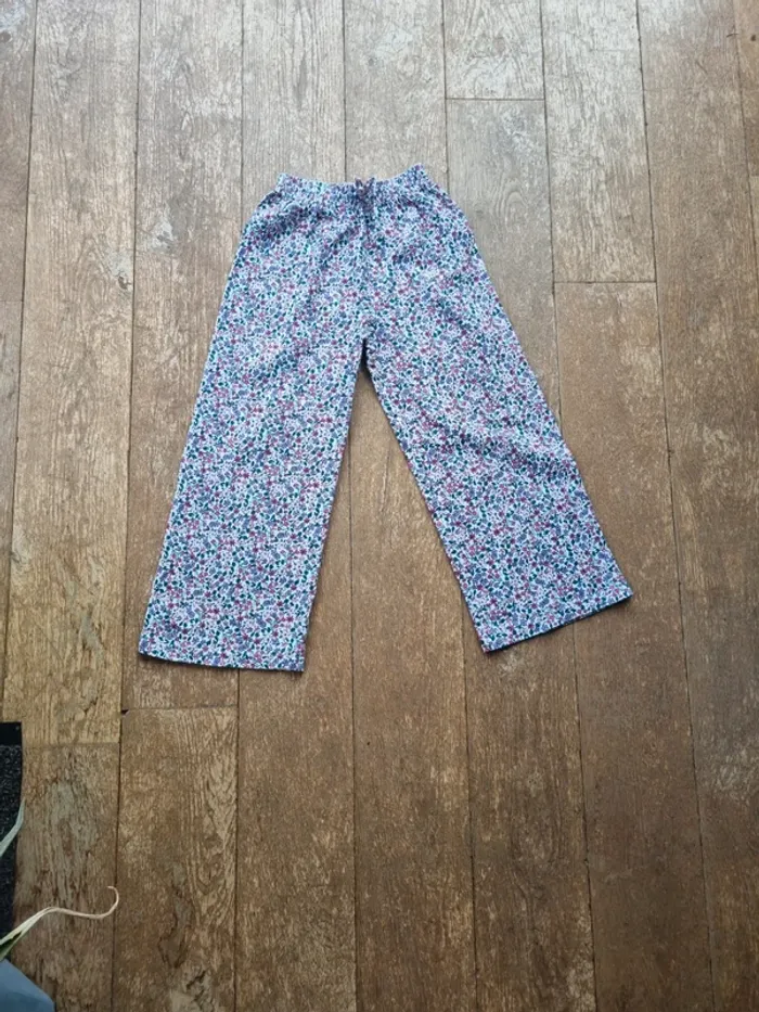 Pantalon fleuri vert baudet