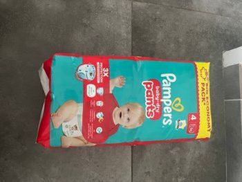 56 couches Pampers baby-dry pants T4 