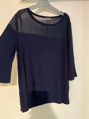 Jolie tee shirt femme taille 34/40 Ici et Maintenant