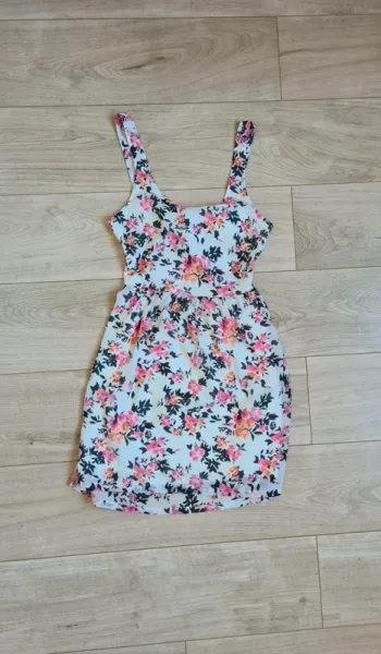 Robe dos nu Jennyfer XS