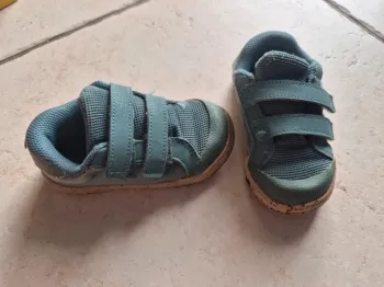Magnifiques chaussures bleues 23 Decathlon