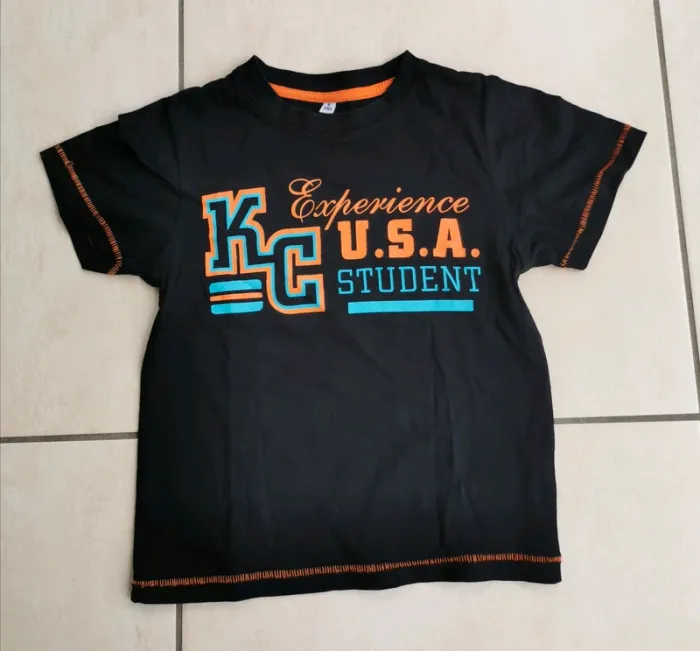 Tee shirt taille 6 ans