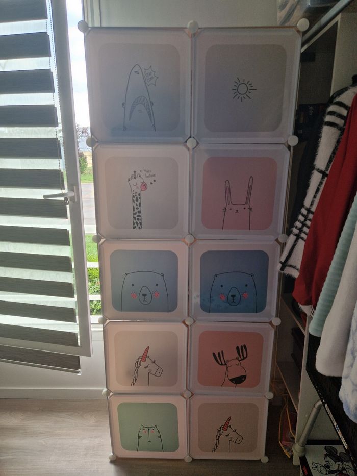Armoire modulable enfant rose