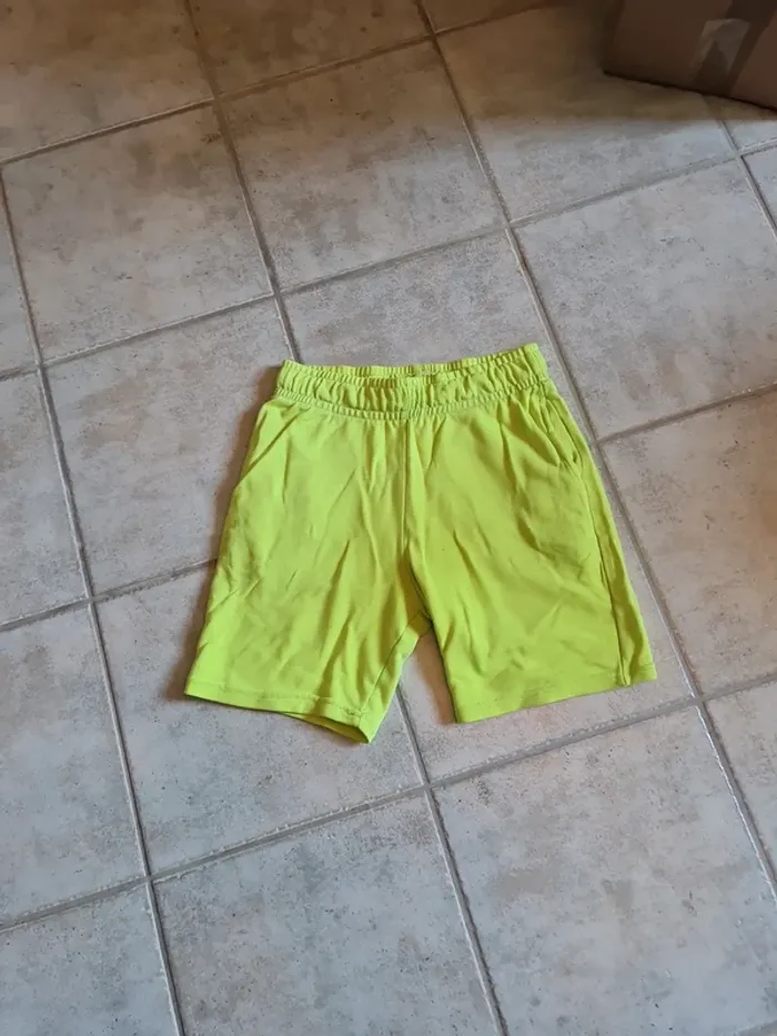 Short Primark