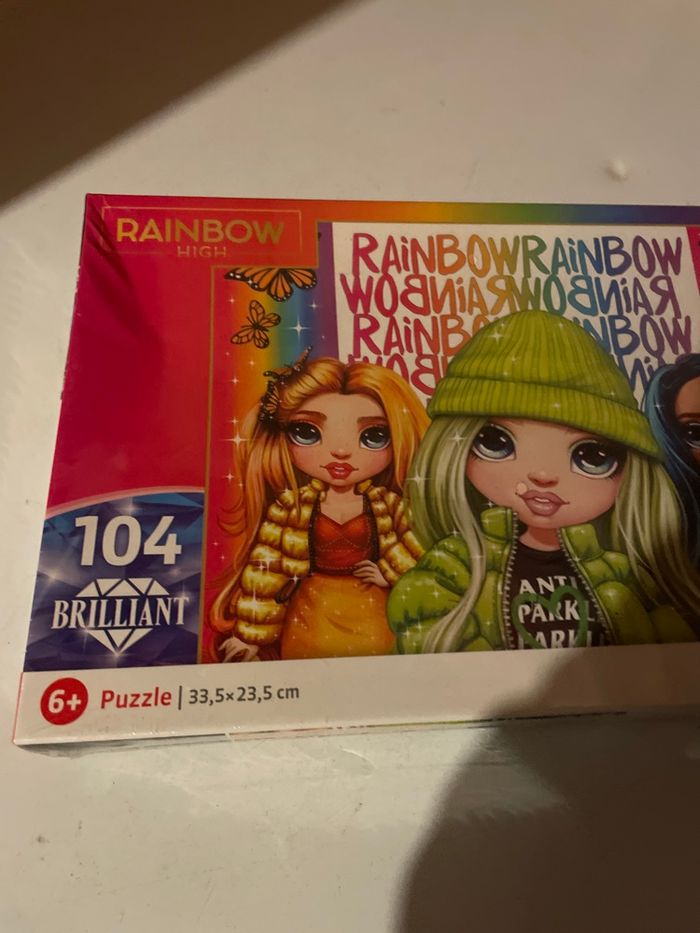 Puzzle rainbow 104 pièces neuf - photo numéro 2