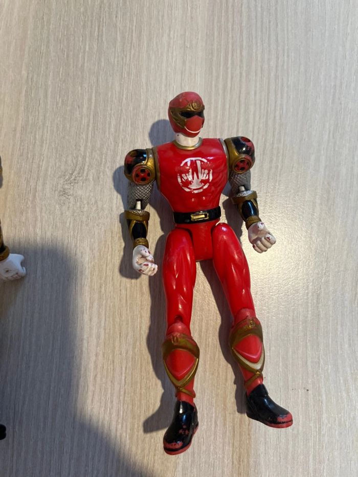 Lot deux figurines power ranger - photo numéro 4