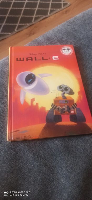 Livre Disney Wall e