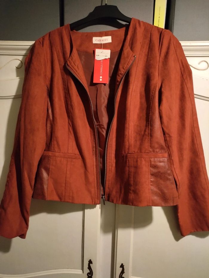 Veste Camaïeu couleur brique neuve avec étiquette taille 42 - photo numéro 7