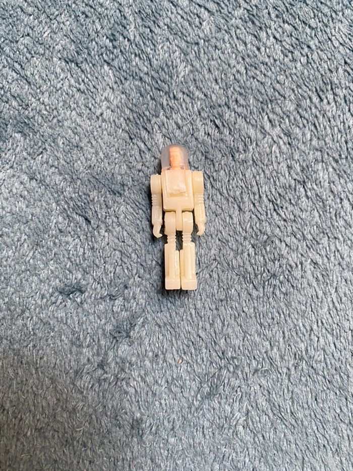 Figurine miniature capsela spacelink année 80