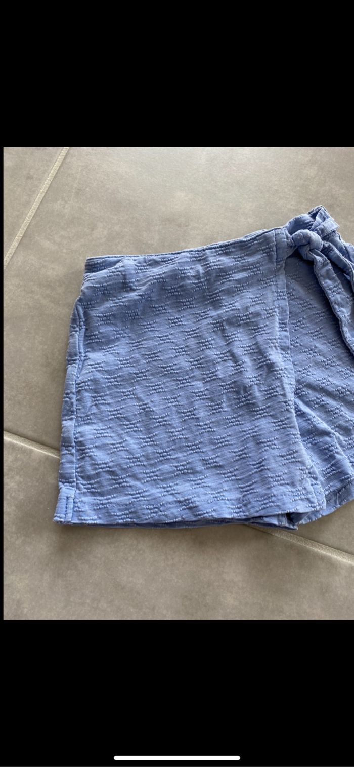 Jupe short 6 ans - photo numéro 3