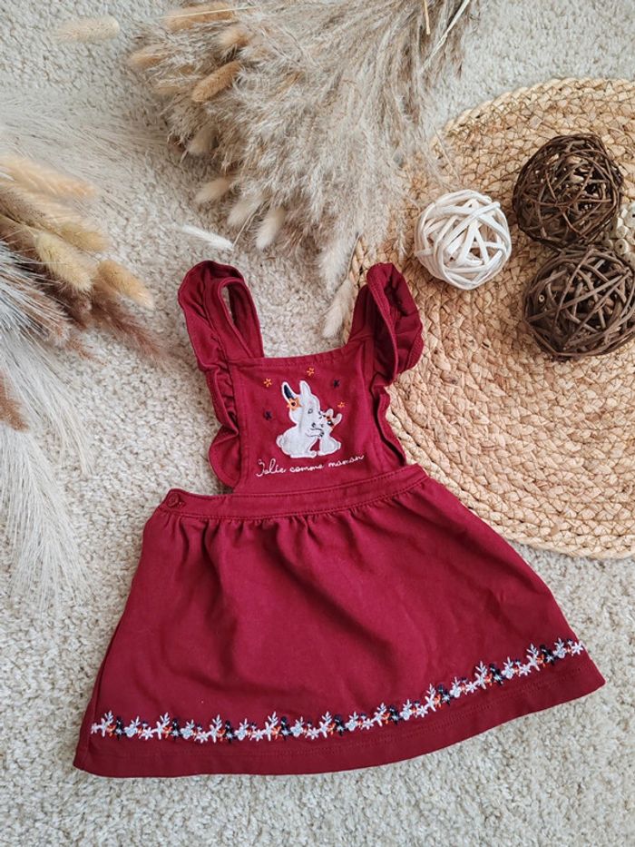 Robe.
