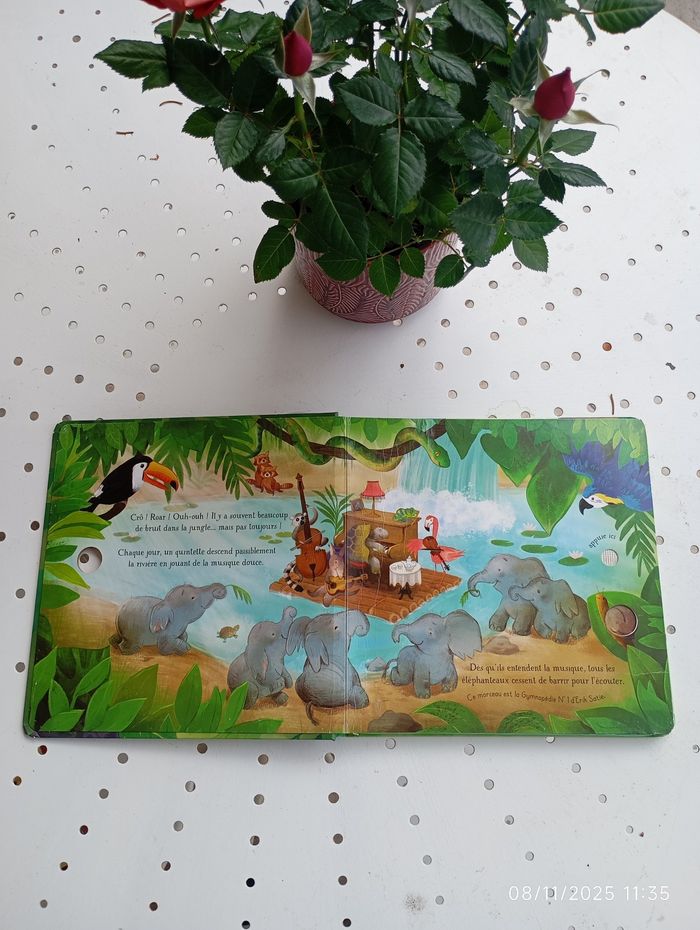 Livre sonore à toucher "douces mélodies" - photo numéro 2