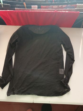 pull noir transparent