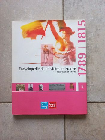 Livre d'Histoire Révolution et Empire neuf
