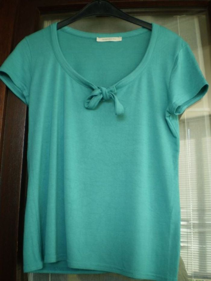 tee shirt vert JACQUELINE RIU T 40