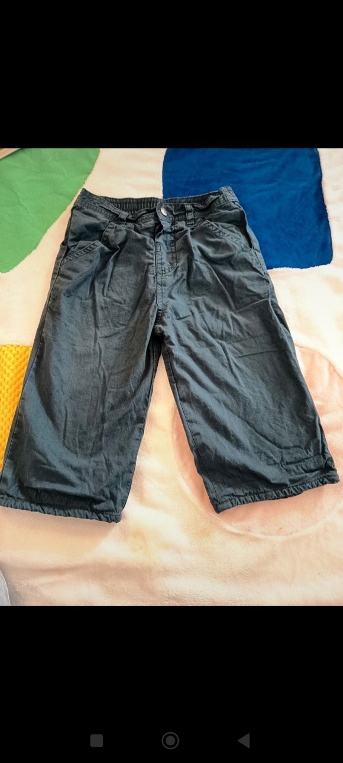 Pantalons en très bon état 18 mois - photo numéro 2