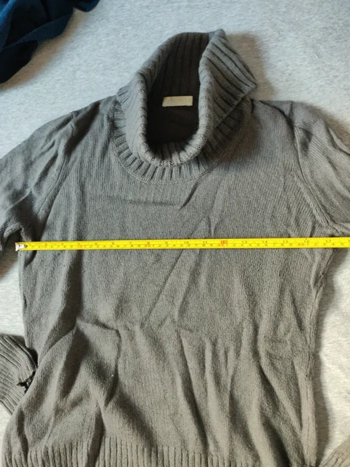 Pull col roulé gris - photo numéro 5