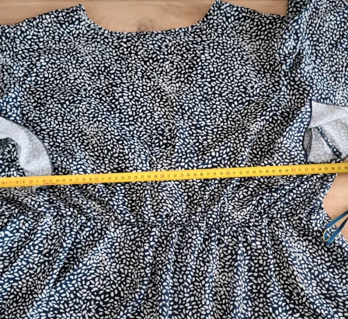 Blouse manches courtes bleue marine et blanche Shein Curve Taille 3XL ou 46 - photo numéro 8