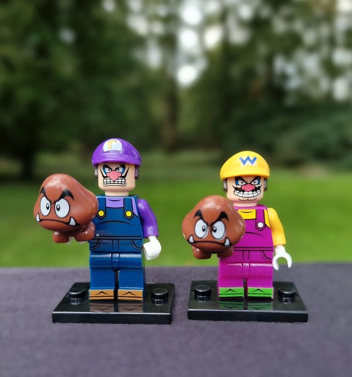 Minifigure jeu vidéo Super Mario Bross  Waluigi et Wario  n1.5