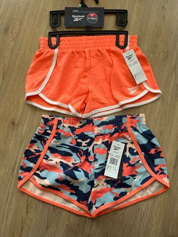 Short fille Reebok taille 12 ans 